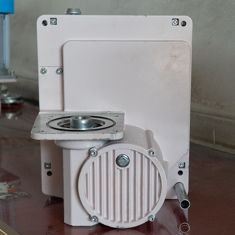 แท่นยึดมอเตอร์รอกฉุด