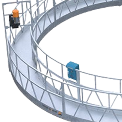 นั่งร้านที่ถูกระงับเพื่อการทำความสะอาด