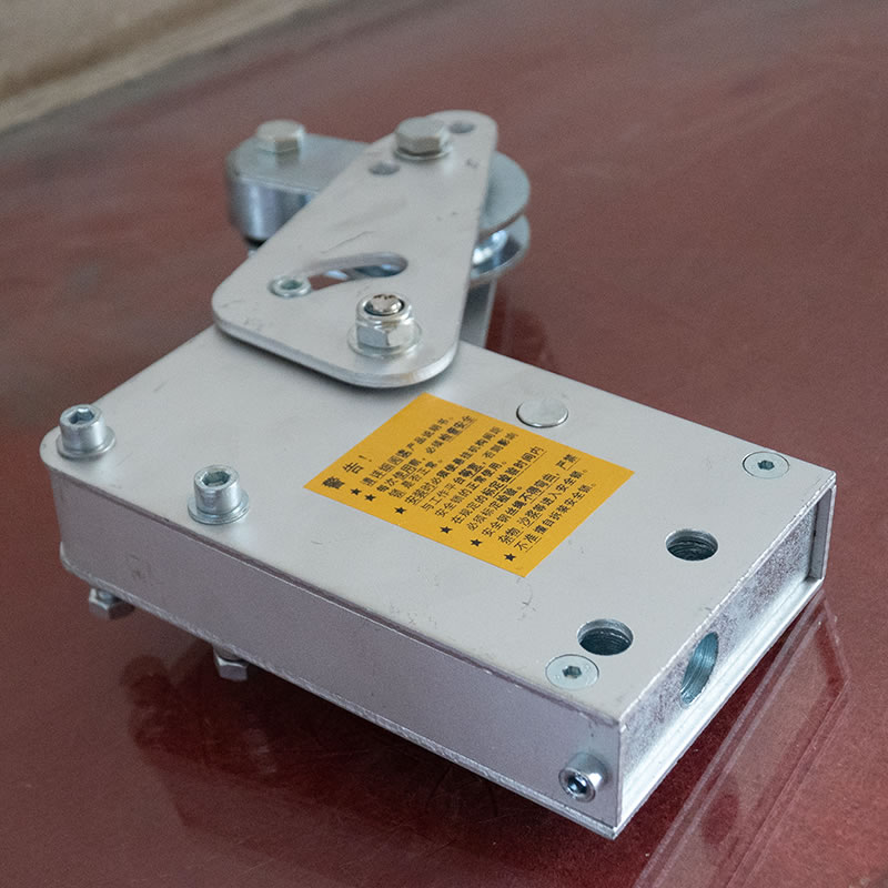 ระบบกันสะเทือนแบบป้องกันการเอียงล็อคเพื่อความปลอดภัย ระบบกันสะเทือนแบบป้องกันการเอียงล็อคเพื่อความปลอดภัย