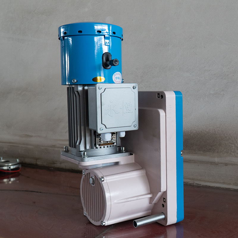 รอกลากสำหรับแท่นก่อสร้าง รอกลากสำหรับแท่นก่อสร้าง